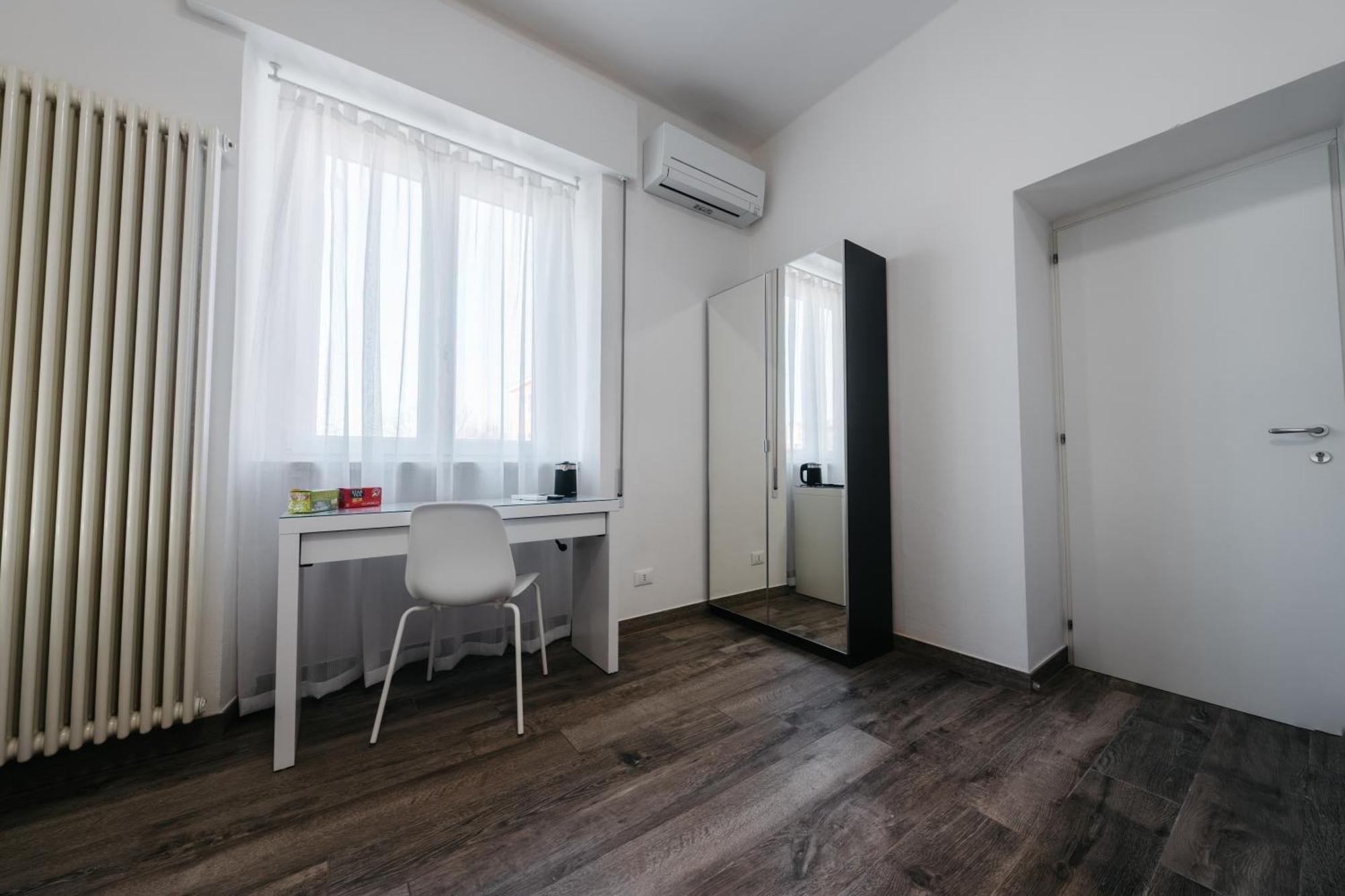 Porta Nuova Suites Верона Екстериор снимка
