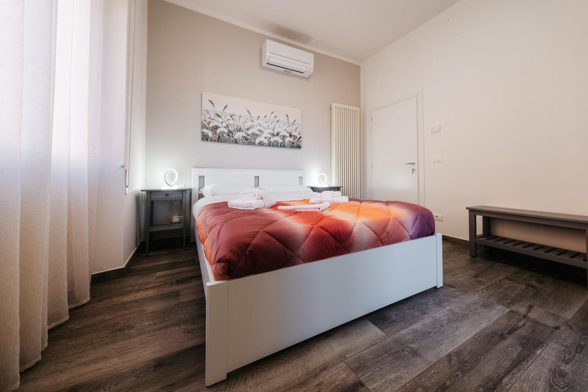 Porta Nuova Suites Верона Екстериор снимка